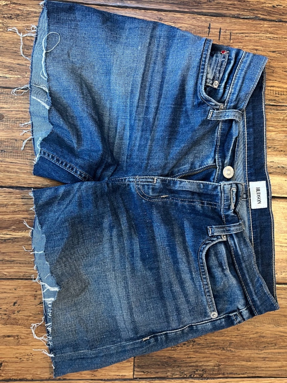 AG ex boyfriend roll up shorts size 26 small Bundle with Joes and Hudson short - Picture 7 of 9